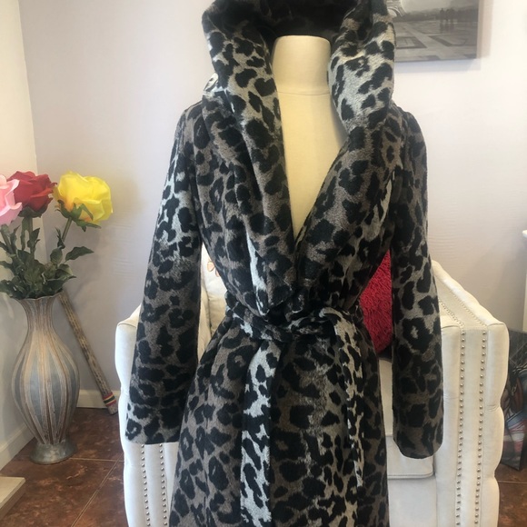 Tahari Marla Leopard wool wrap coat XS - Picture 12 of 15